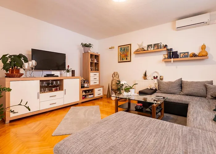 Nora Appartement *