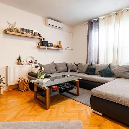 Apartment Nora *